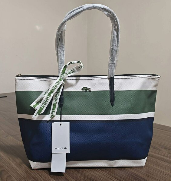 Sac cabas Lacoste élégant