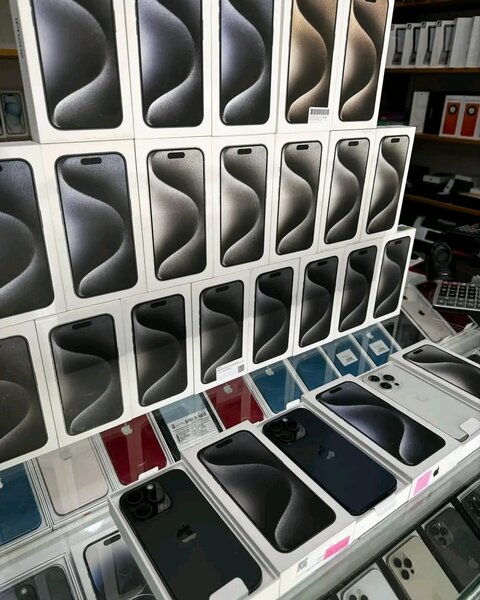 iPhone 15 Pro Max 512GB