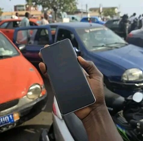 Téléphone portable XIAOMI