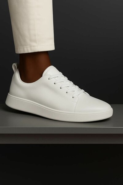 Baskets unisex minimalistes