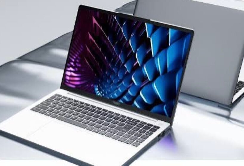 Ordinateur Portable Tecno 15"