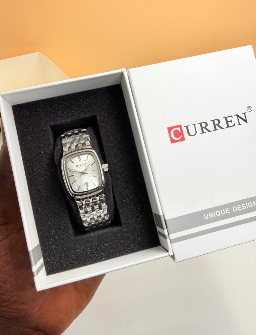 Montre Femme CURREN Métal Luxe