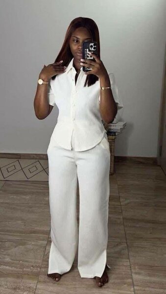 Ensemble élégant femme