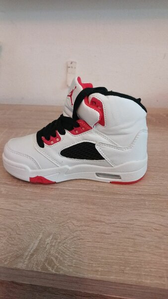Nike Jordan enfant 29