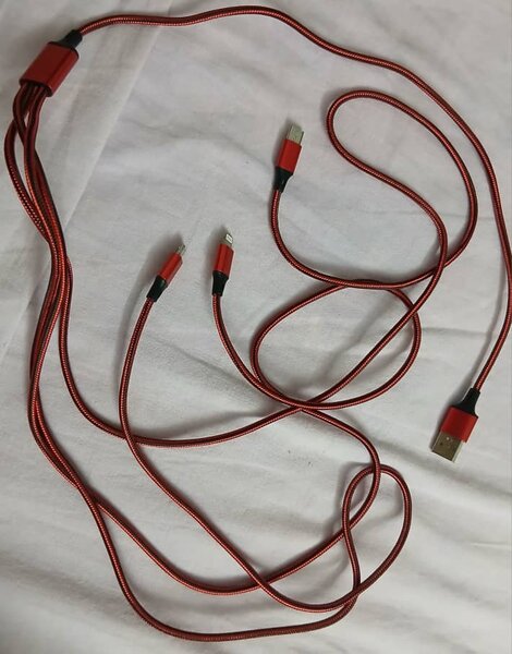 Câble USB 3 en 1 multifonction