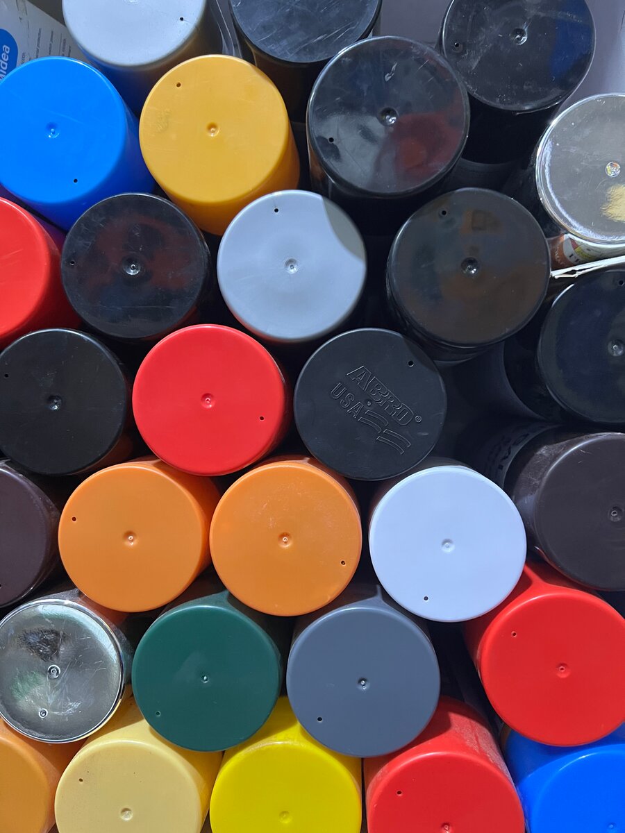 Colorful Spray Paint Set