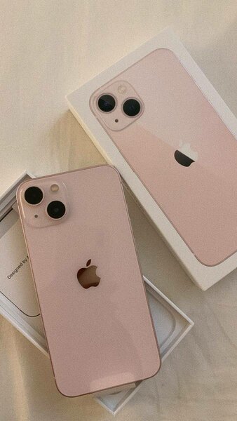 iPhone 13 Rose