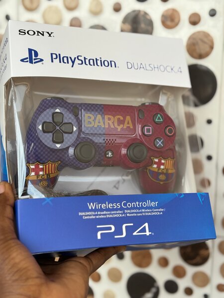 Manette PS4 Édition Barça