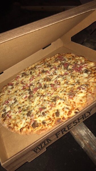 Pizza  au poulet / pizza royal