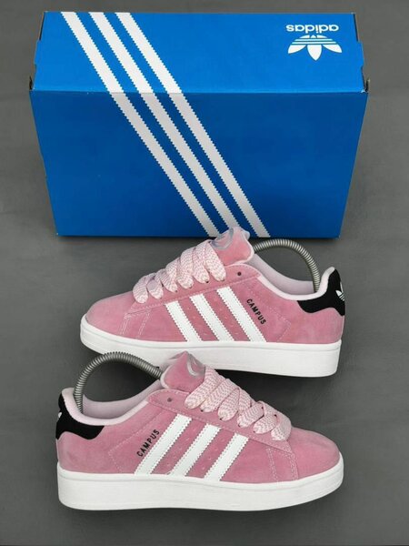 Baskets roses Adidas Campus
