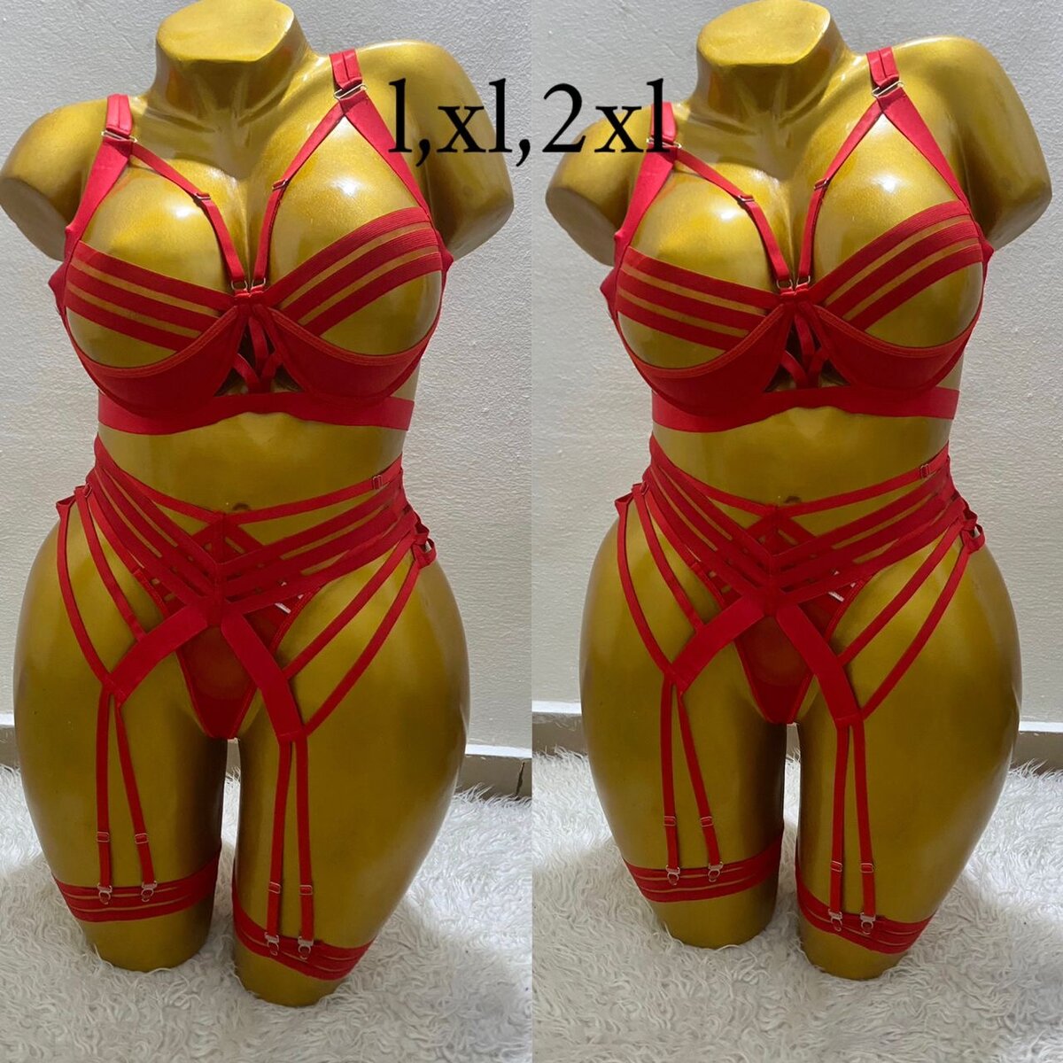 Ensemble de lingerie rouge sexy