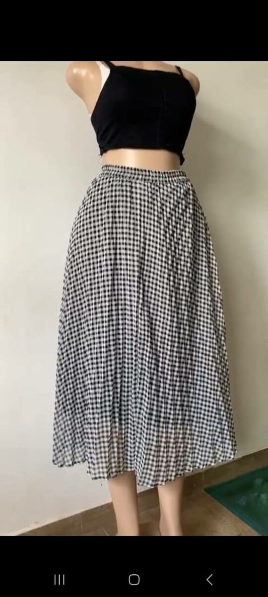 Jupe Évasée Carreaux Élégante