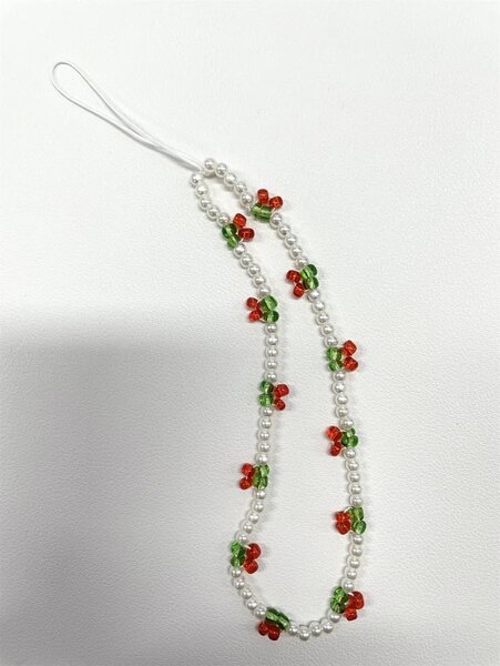 Attache téléphone en perles