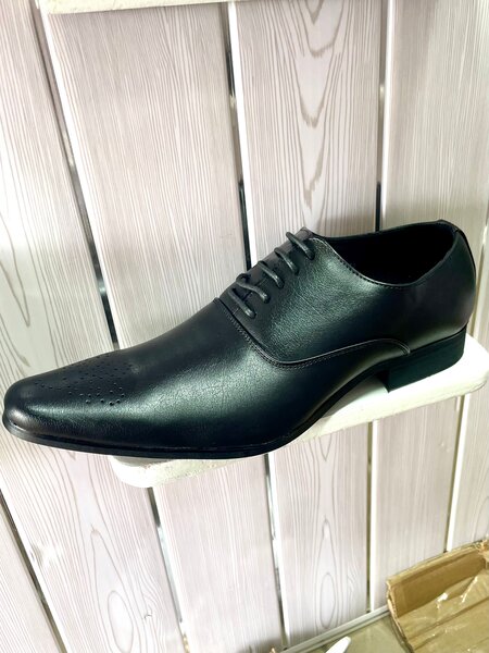 Chaussures habillées en cuir