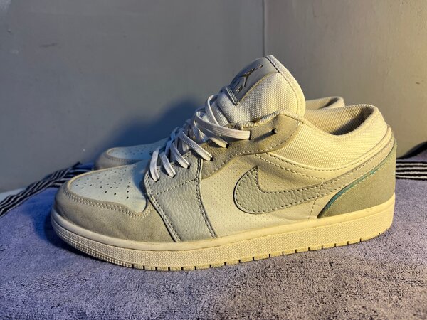 Baskets blanches en cuir élégantes