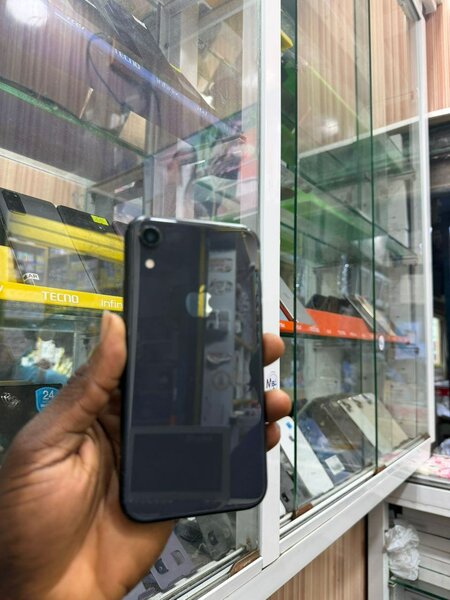 Xr 64Go 2nd main écran fissuré