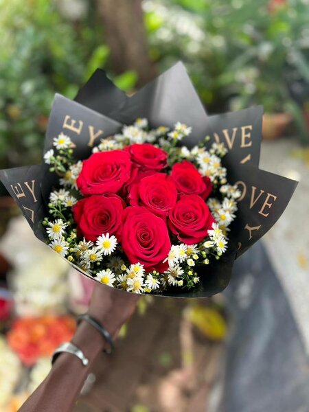 Bouquet de roses rouges élégantes