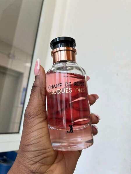 Parfum Champ de Rose