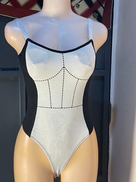 Body sculptant femme