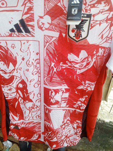 T-shirt DBZ Vegeta Édition