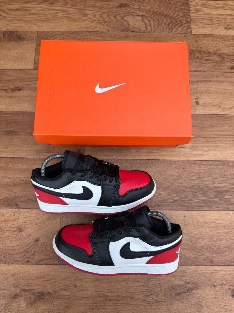 Baskets Nike Air en cuir