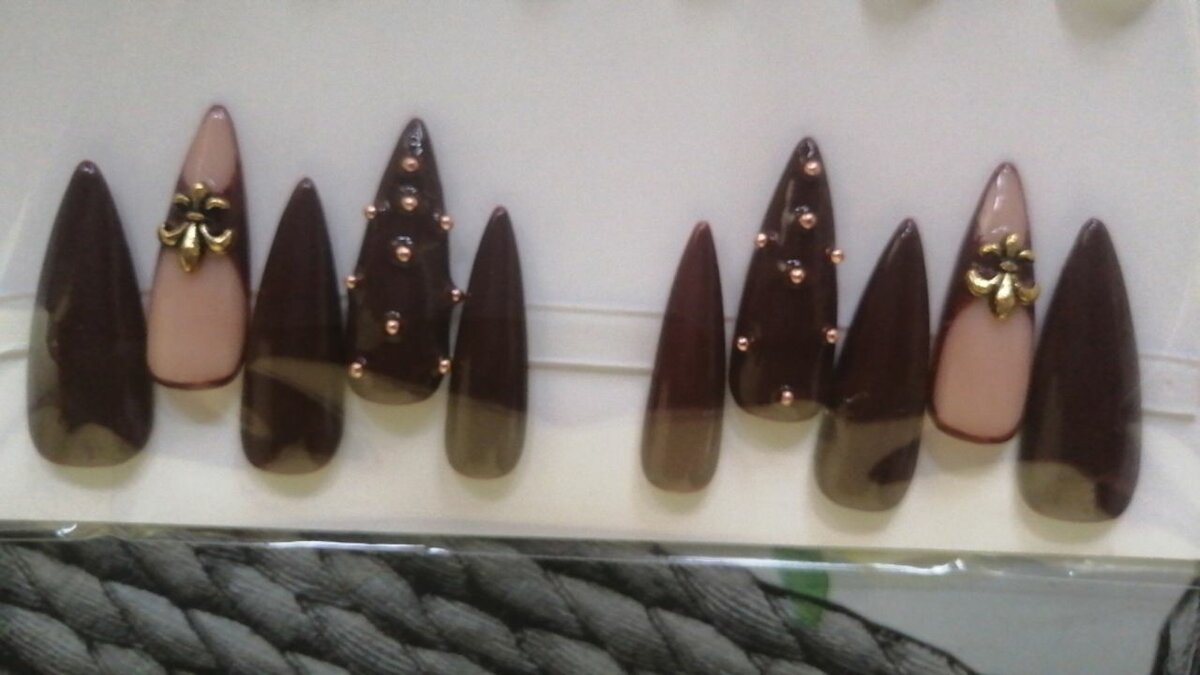 Ongles Artificiels Élégants