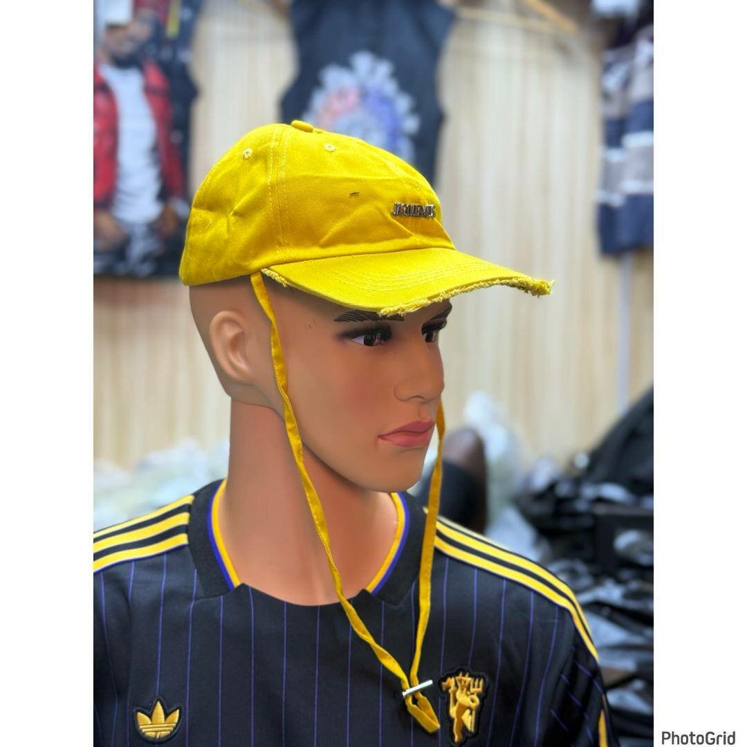 Casquette tendance unisexe avec lanière