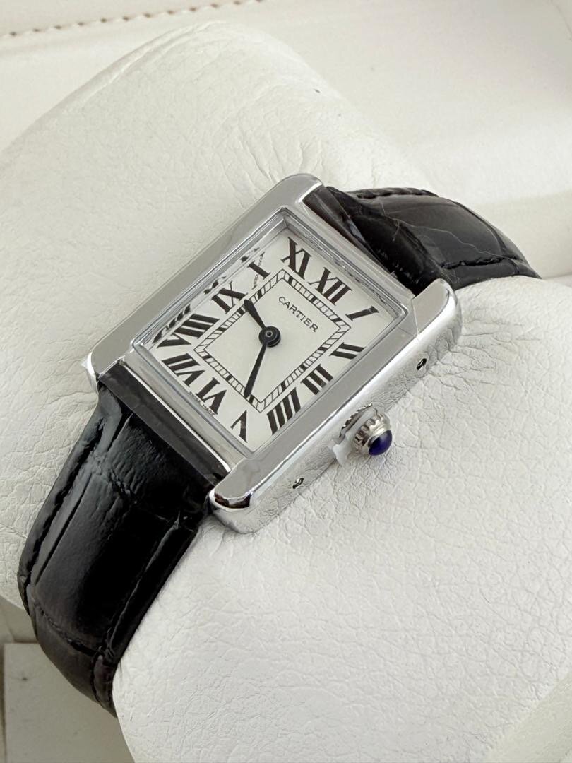 Montre Cartier Tank - Bracelet en cuir