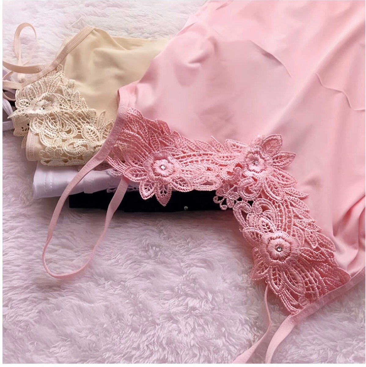 Top en dentelle élégant