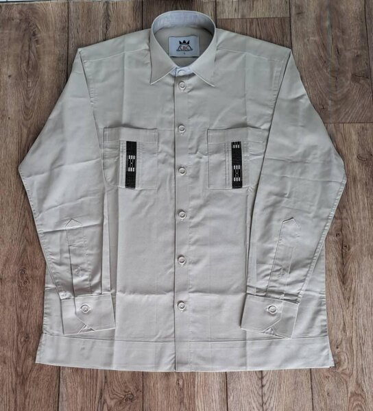 Chemise élégante beige