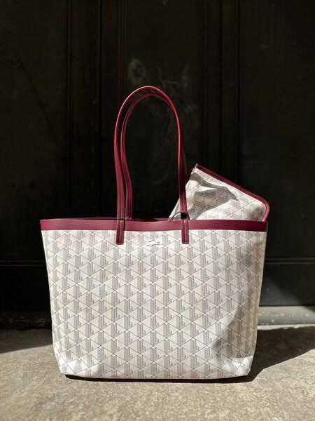 Sac à main motif géométrique