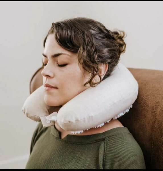 Oreiller de voyage confortable et ergonomique