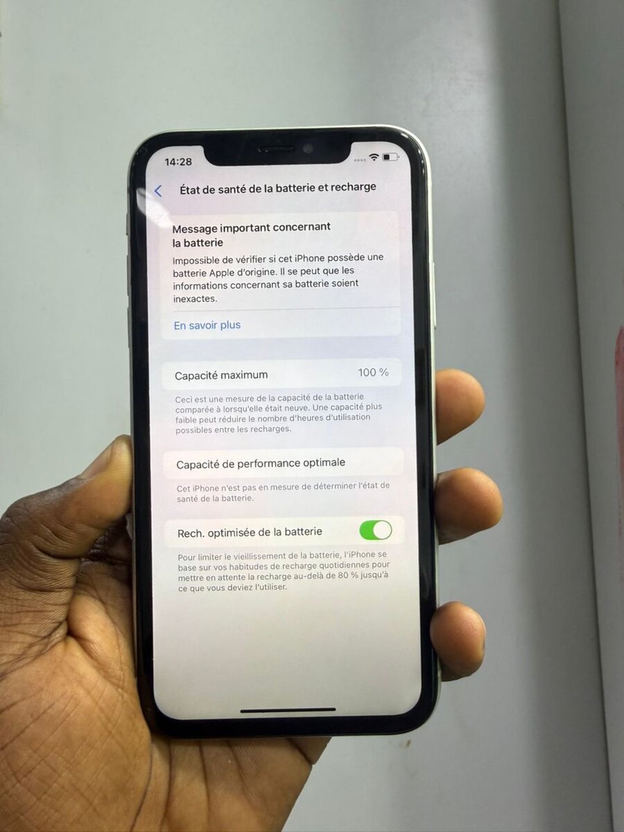 iPhone XR Blanc Débloqué