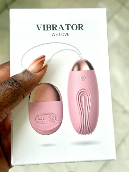 Vibromasseur de luxe rechargeable