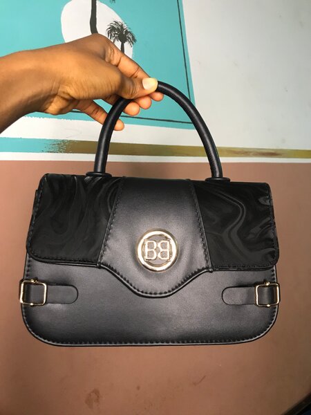 Sac à main élégant femme