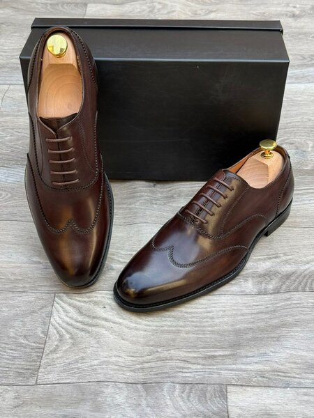 Chaussures en cuir élégantes