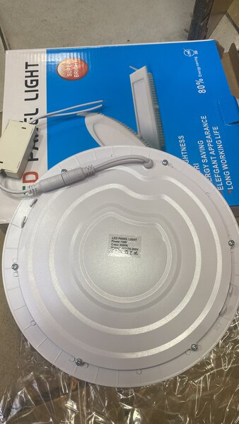 Spot 18w Jaune et Blanc