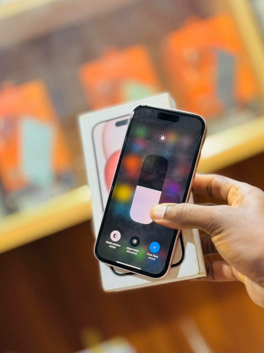 iPhone 14 Rose - 128 Go