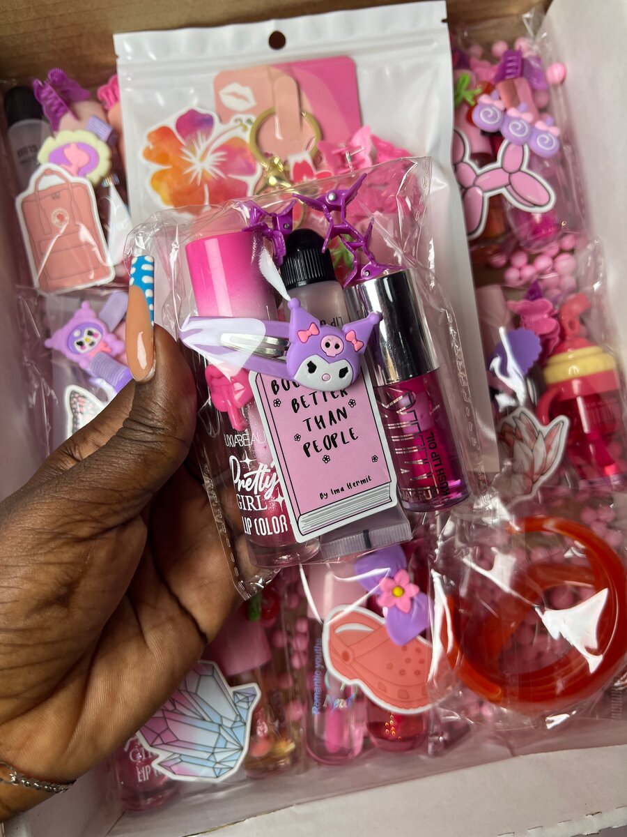 24 Gloss à lèvres en gros