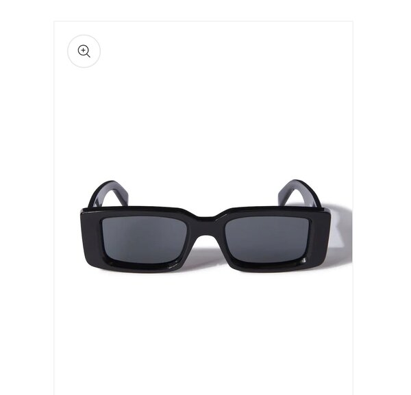 Lunettes de soleil carrées noires