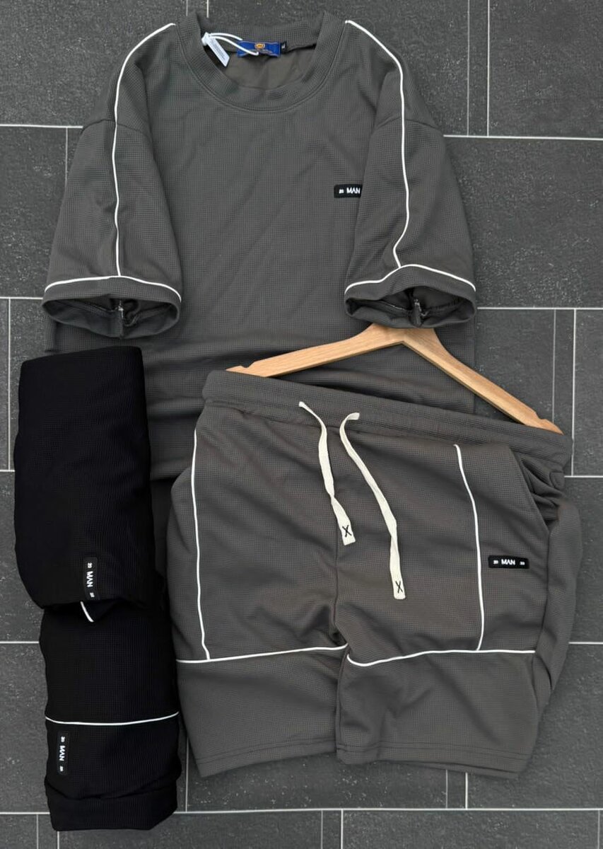 Ensemble de survêtement élégant