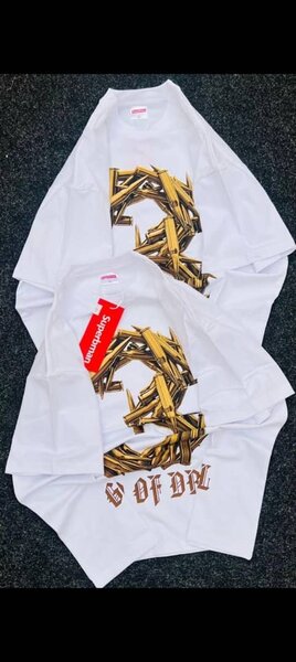 T-shirts graphiques tendance