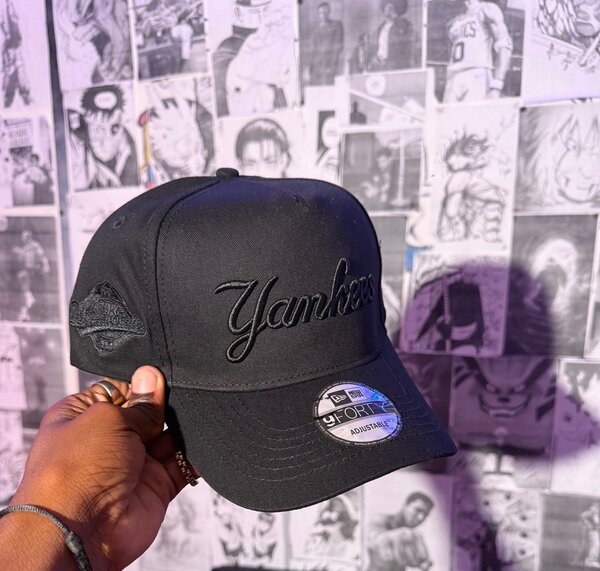 Casquettes Yankees et Boston