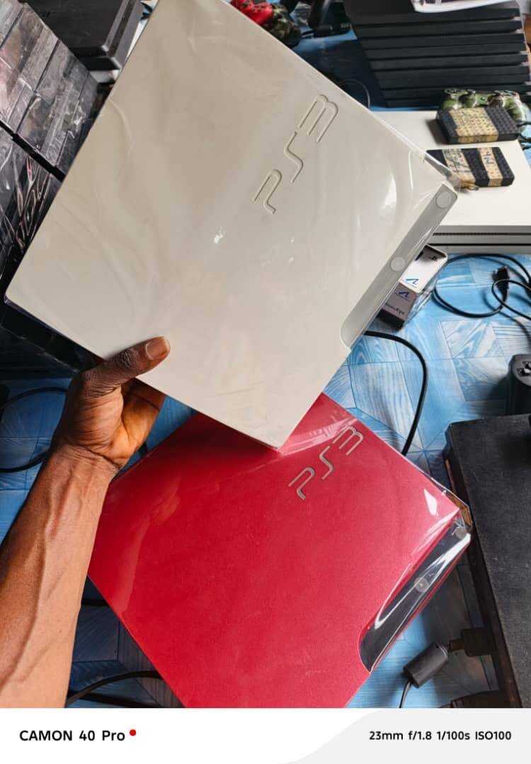 Ps3 slim craque +2manettes