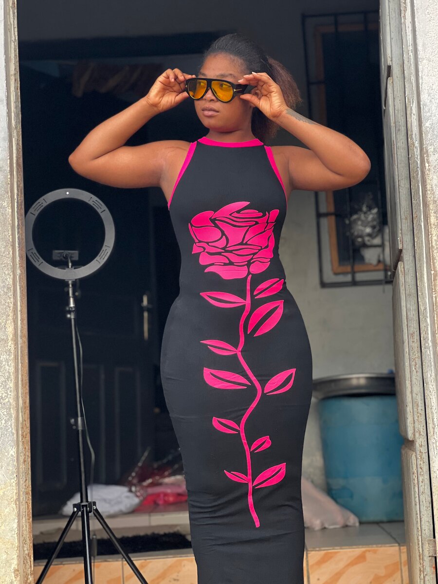 Robe Femme Fleurie Élégante