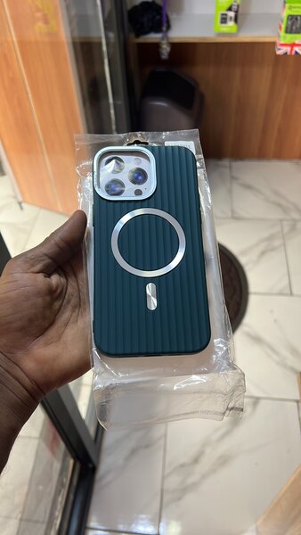 Coque iPhone Magnétique