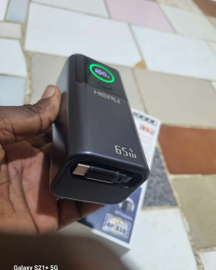 Chargeur rapide HEPU 65W