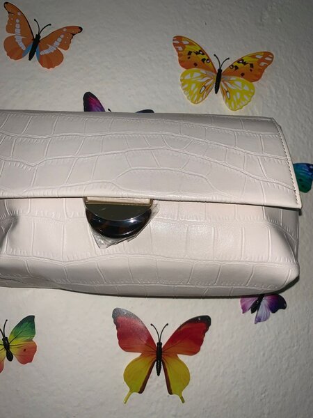 Sac blanc élégant en cuir