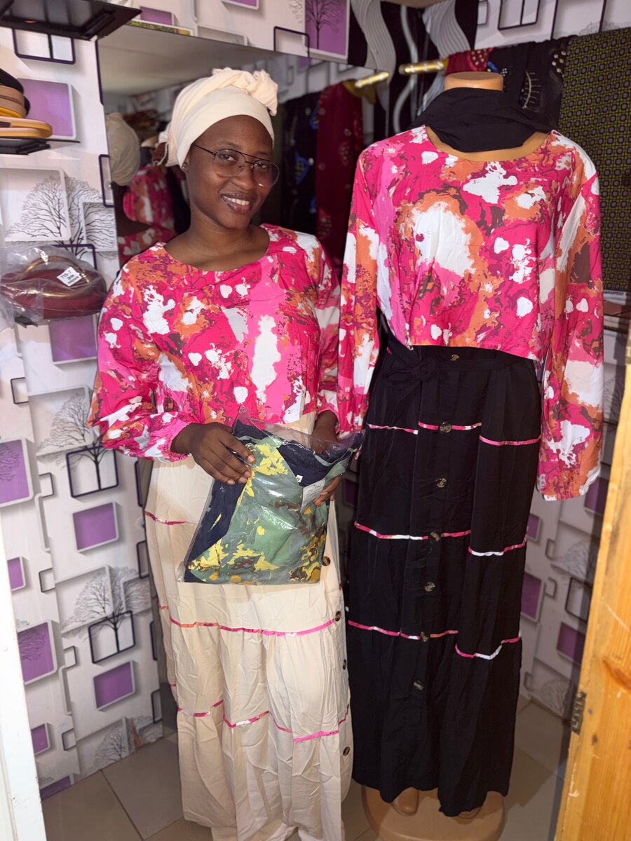 Robe colorée à motifs