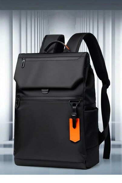 Sac à dos élégant en cuir noir